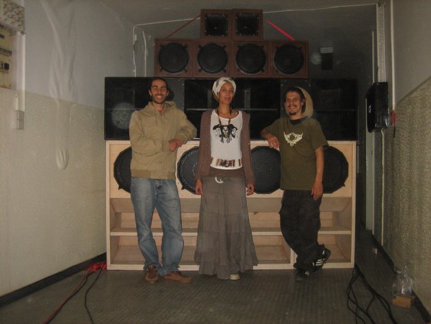 Dub u cation, Soundsystem, Boxen, Joyful Noise Soundsystem 